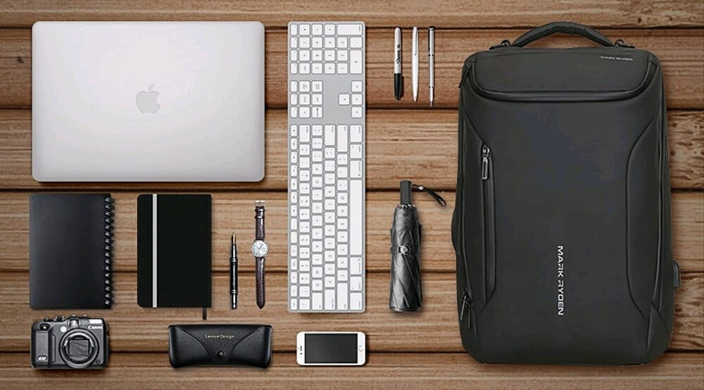 Nomad II batoh černý, USB port, 25L, 30L, 2 a 3 kapsy, YKK zip